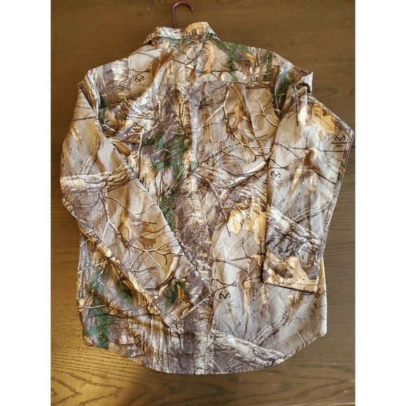 under armour realtree long sleeve loose camo shirt mens Size Small 1255090 946 - Picture 2 of 2